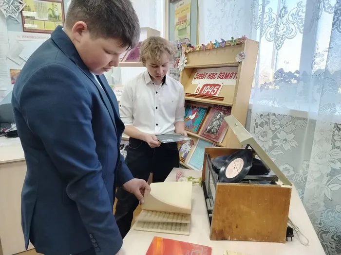 военных лет звучат напевы (5)